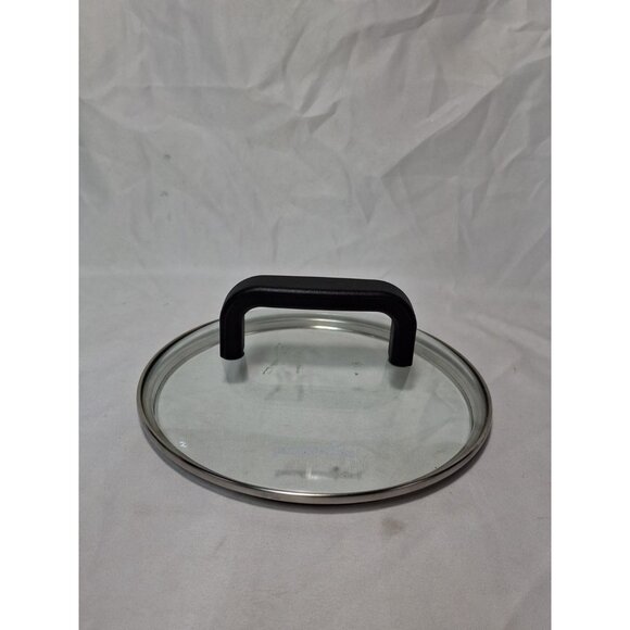 Pampered Chef Glass Replacement Lid Only 7-1/2” Inner Rim is 6 3/4", 23C - Picture 2 of 5